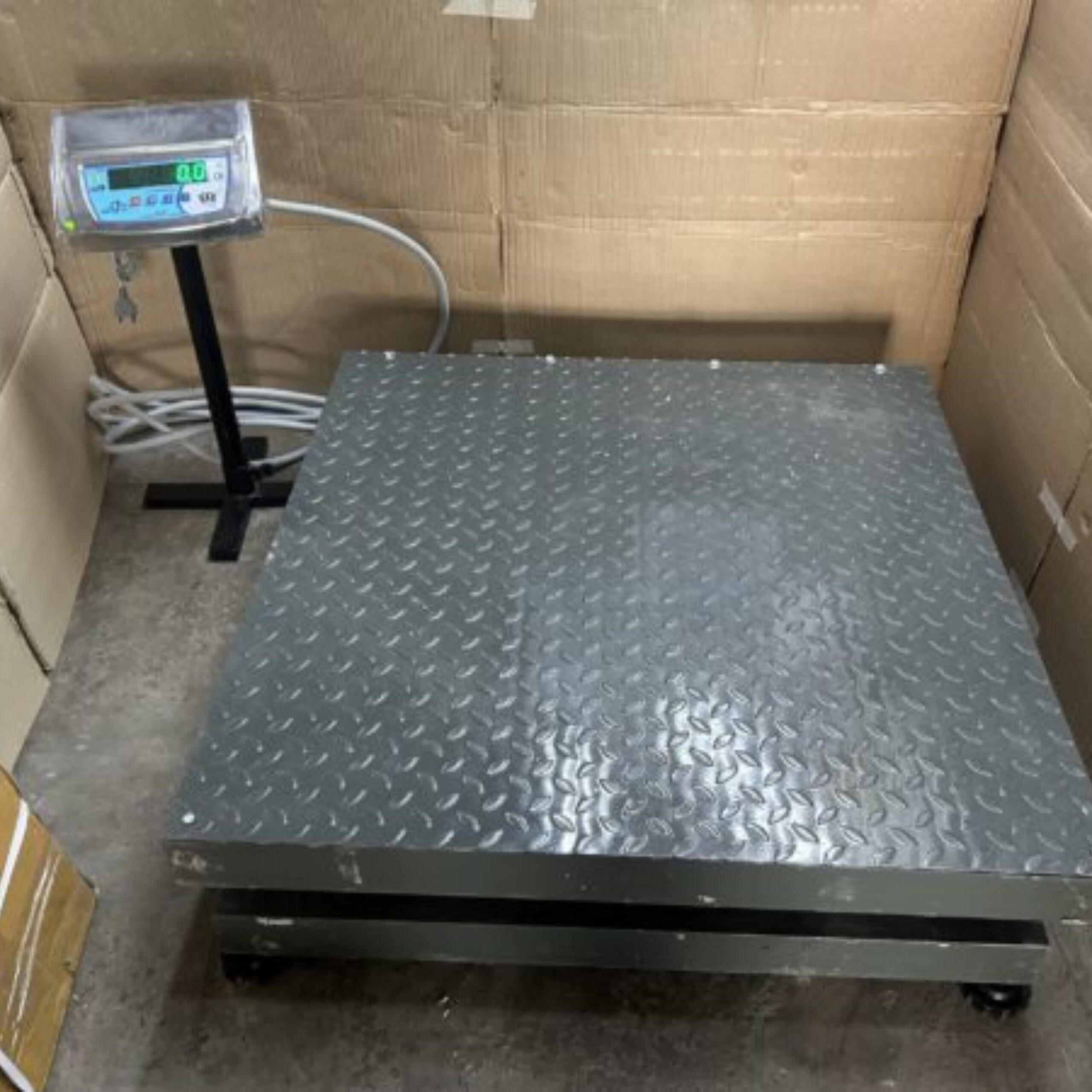 1000kg 900x900mm heavy “c”channel structure with single heavy brick type jumbo load cell